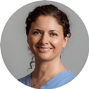 ד"ר אנסטסיה אלמוג (הגדל)