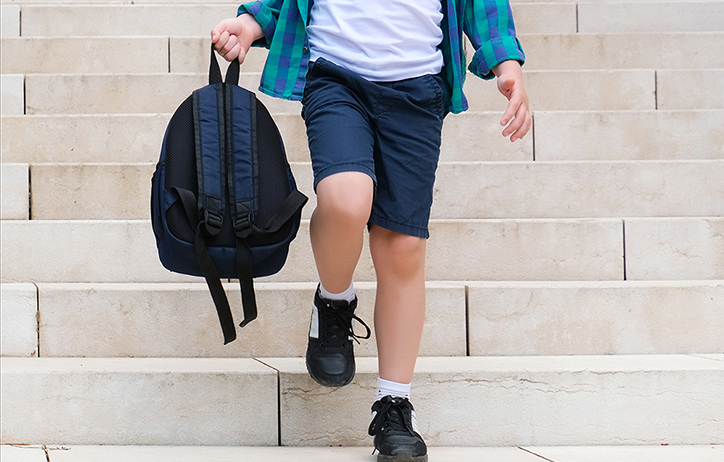 מומחי מרכז שניידר מייעצים כיצד לבחור ילקוטים ונעליים לקראת פתיחת שנת הלימודים